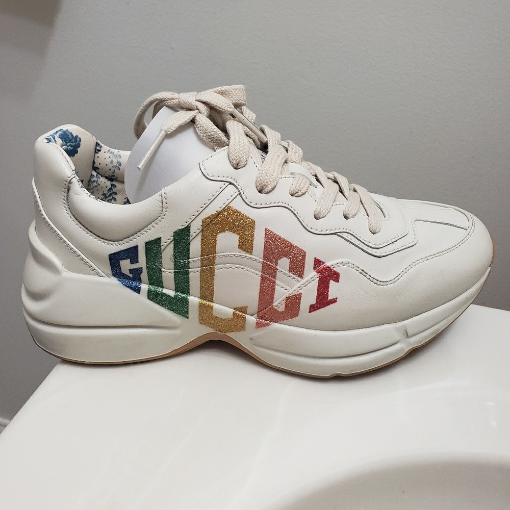 Gucci sneakers
